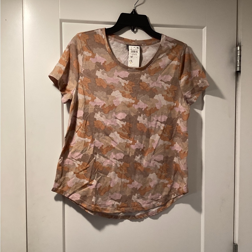 NWT Style &Co Size M Camouflage Print Women's Top